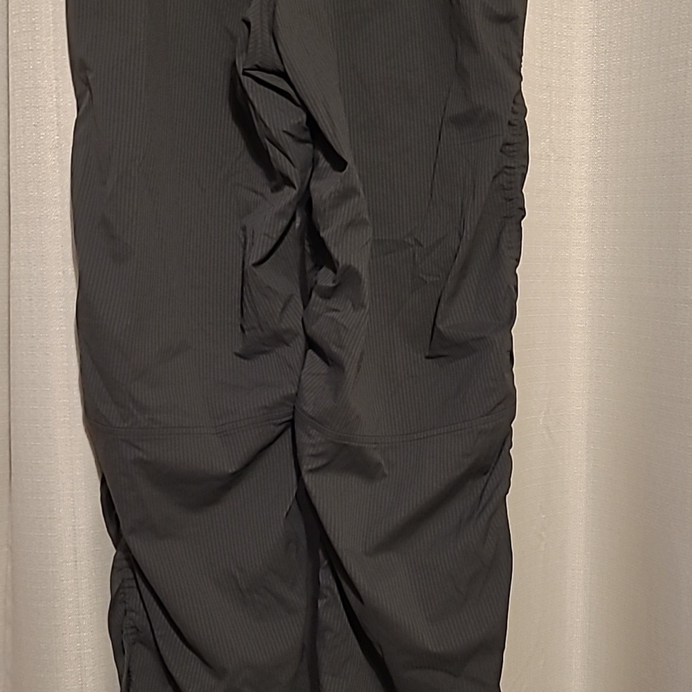 Lululemon Dance Studio Slim-fit High-rise Flared Pants Graphite Gray Sz Small - Picture 10 of 12